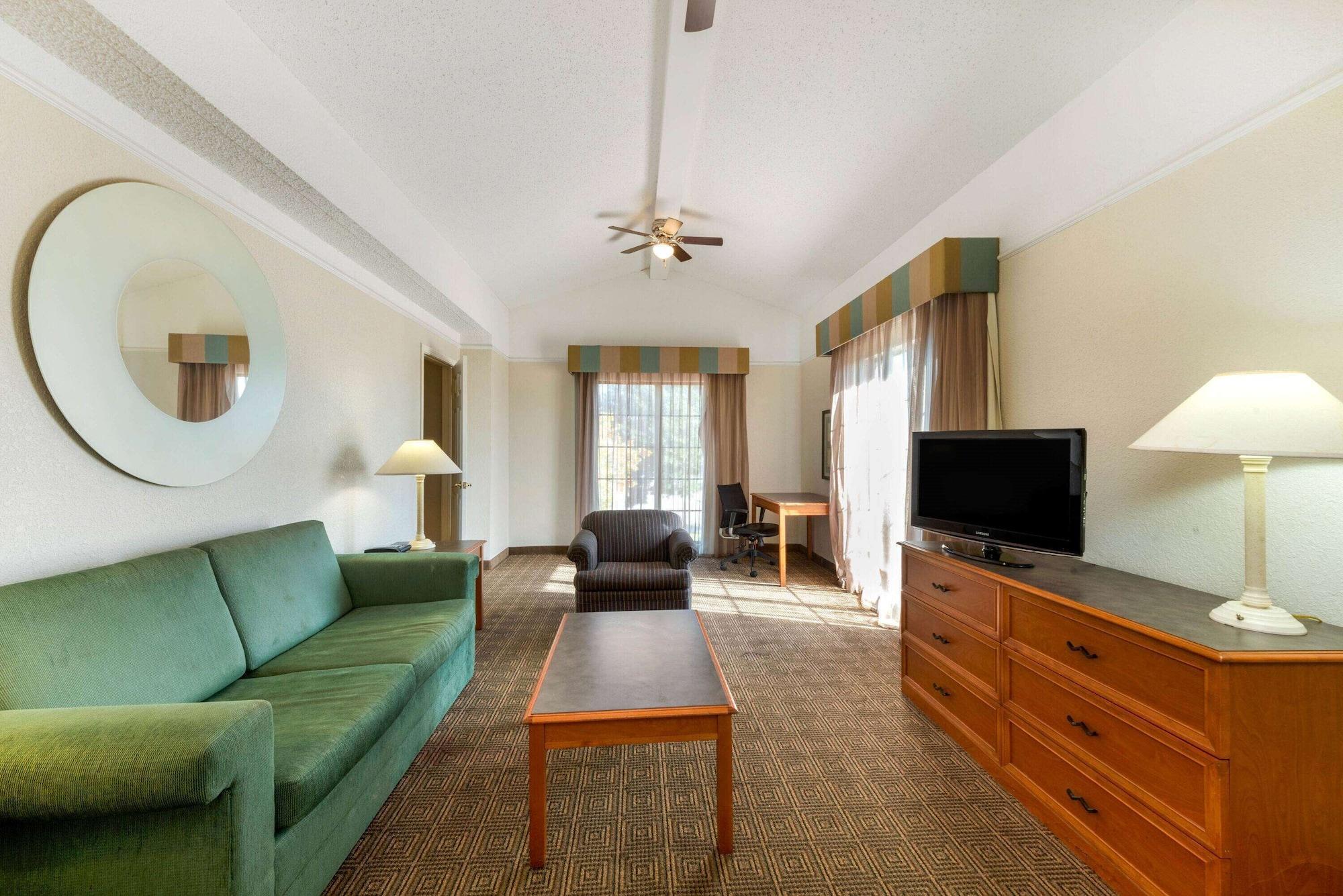 La Quinta Inn By Wyndham Bossier City Exterior foto